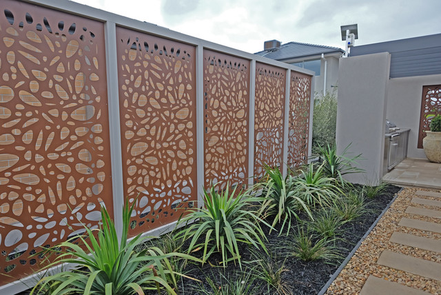 Estilo Metal — Exterior